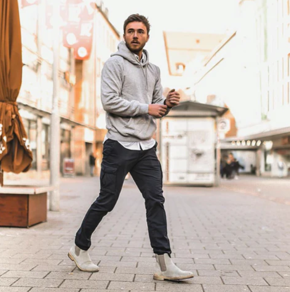 The Role of Stretch & Knitted Interlinings in Modern Streetwear Across the GCC